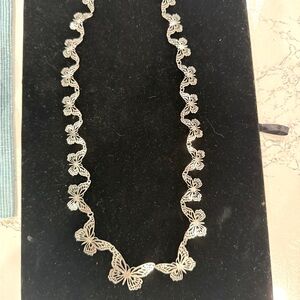 Vintage 11” silver tone butterfly necklace. GUC